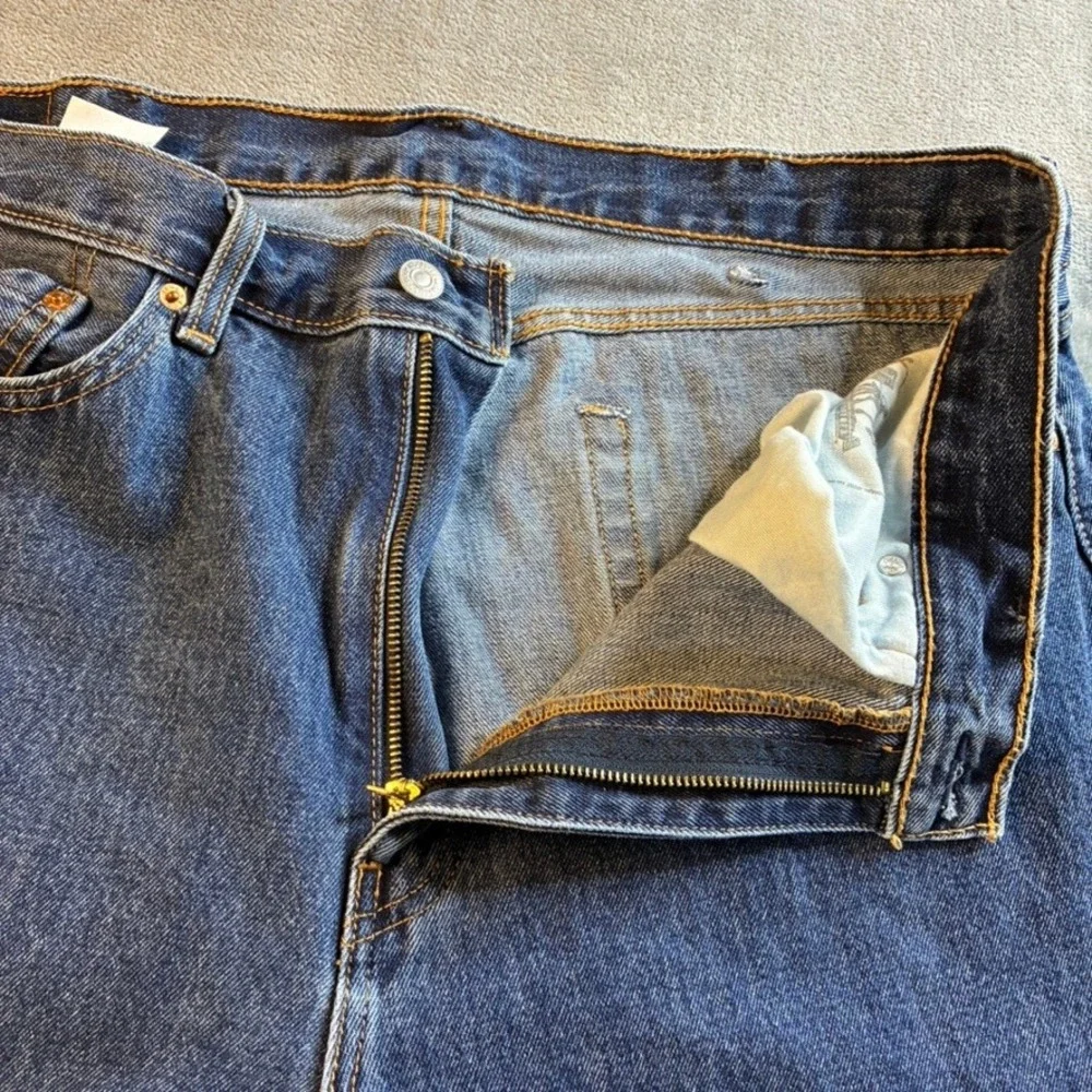 Levis 505 Regular Fit Straight Leg Men's Jeans Blue Medium Wash‎ 38x32 Rugged